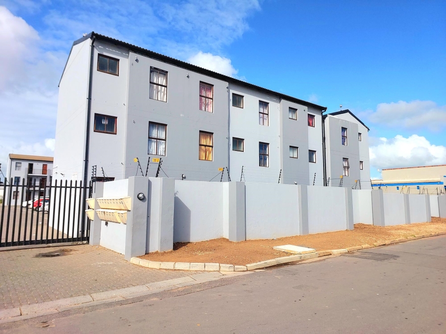 2 Bedroom Property for Sale in Doornkloof Western Cape